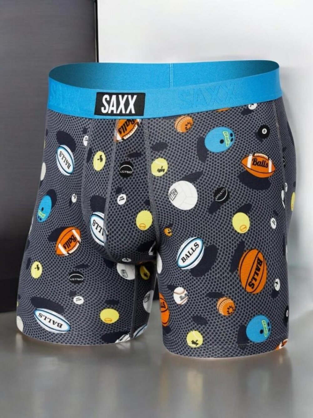 Saxx Underwear Men's Vibe Everyday Modern Fit Super Soft Viscose Boxer